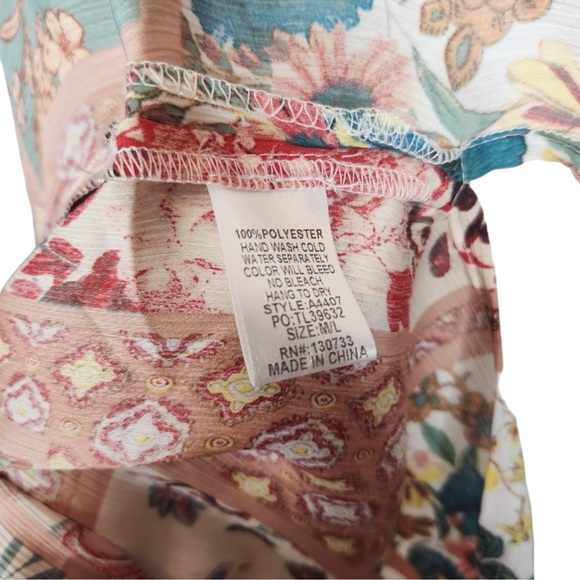 Umgee Floral Kimono Duster size Medium/Large - Picture 7 of 7